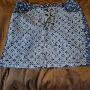 Stylish Blue Denim Skirt